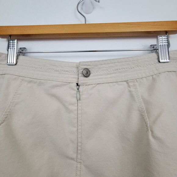 Sportif USA Back Button Tan Skirt Size 12 - Picture 4 of 5